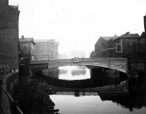 Leeds Bridge Today (Photo taken in 1945)