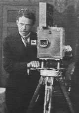 Cameraman Operating A Lubin Camera
